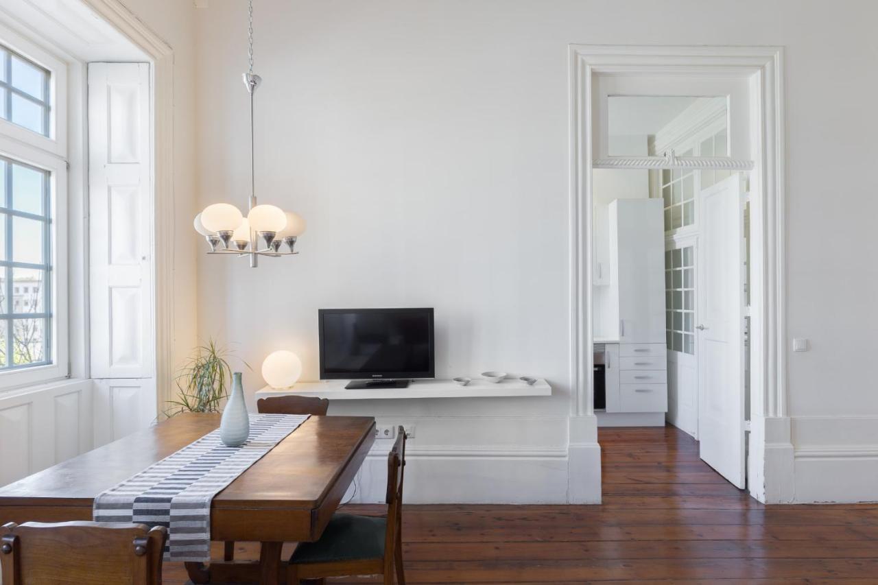 Guestready - Ayres Studio W Balcony Garden Porto Exterior photo